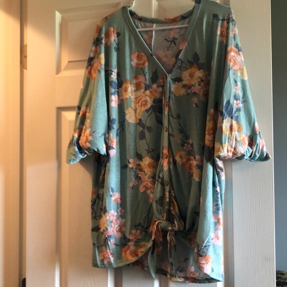 Tops - Floral Shirt